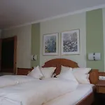 Zajazd Gaestehaus Engelgasse 3*