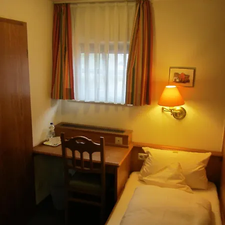 Gaestehaus Engelgasse Zajazd 2*