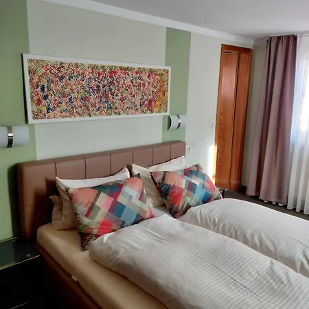 Gaestehaus Engelgasse 3*