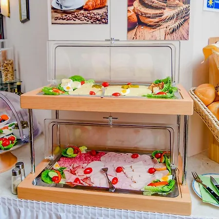 Inn Gaestehaus Engelgasse 3*