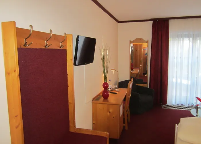 Мини-отель Gaestehaus Engelgasse 3*