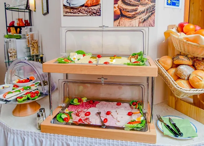 אורחן Gaestehaus Engelgasse 3*